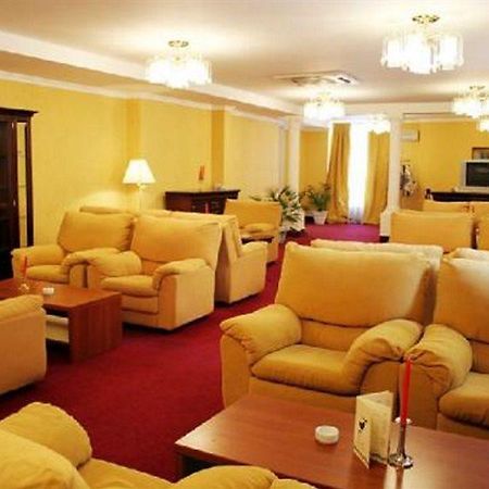 Monte-Nelly Hotel Bukarest Eksteriør billede