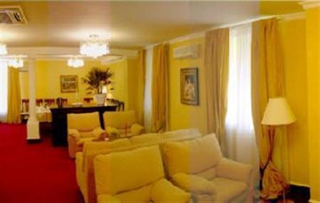 Monte-Nelly Hotel Bukarest Eksteriør billede